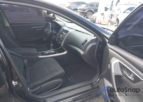 2015 Nissan Altima 2.5 Sv из США, поврежденный, VIN 1N4AL3AP6FC116213